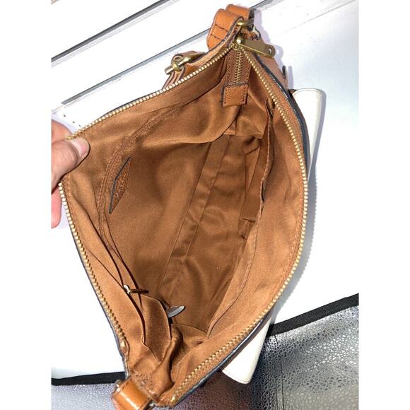 FOSSIL MEDIUM PEBBLED LEATHER TRI COLOR SHOULDER BAG - Picture 13 of 16